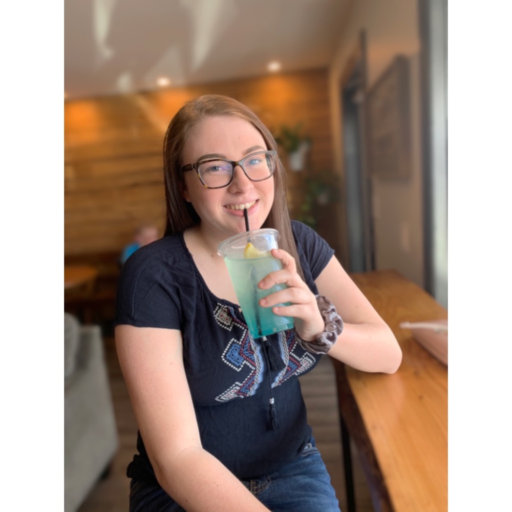 Meet your Posher, Kendra